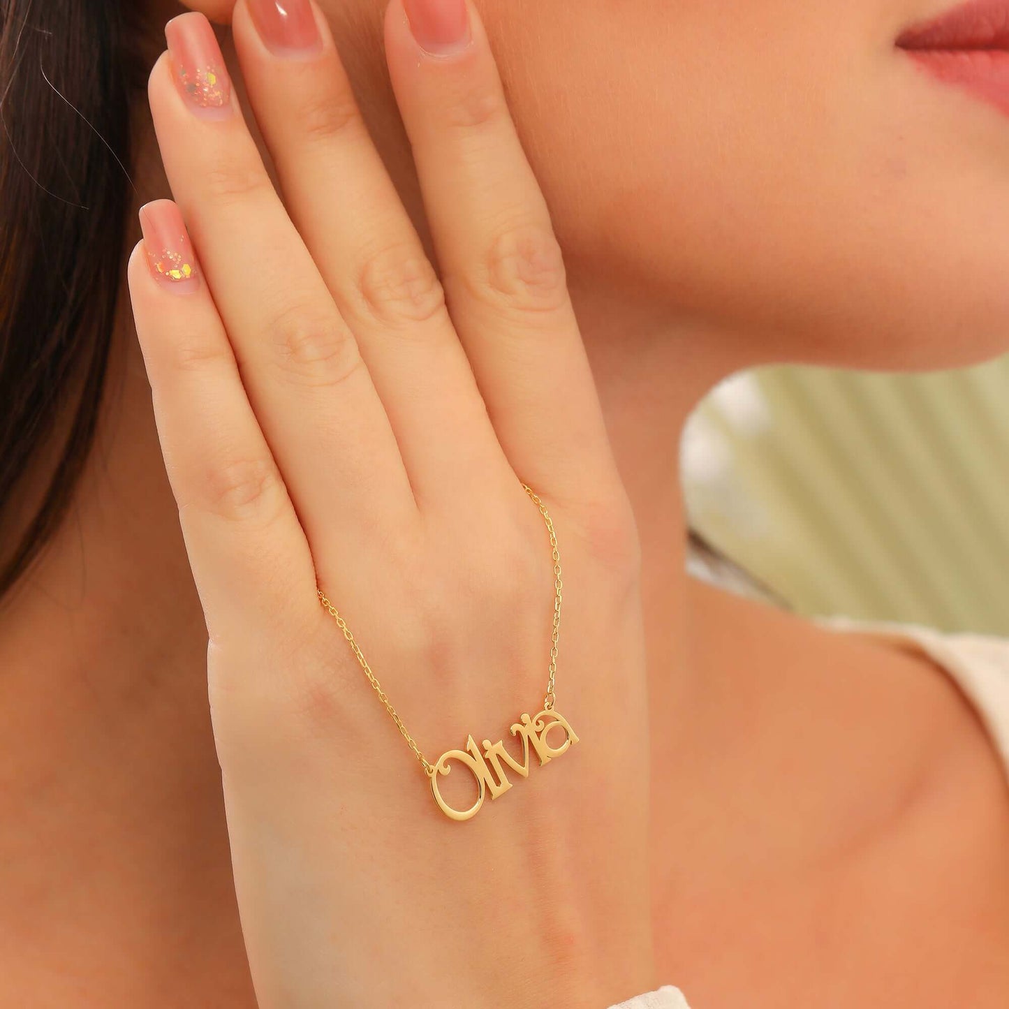 Kişiye Özel Modern Blok Fontlu Gümüş İsimli Kolye - ÖzelSen