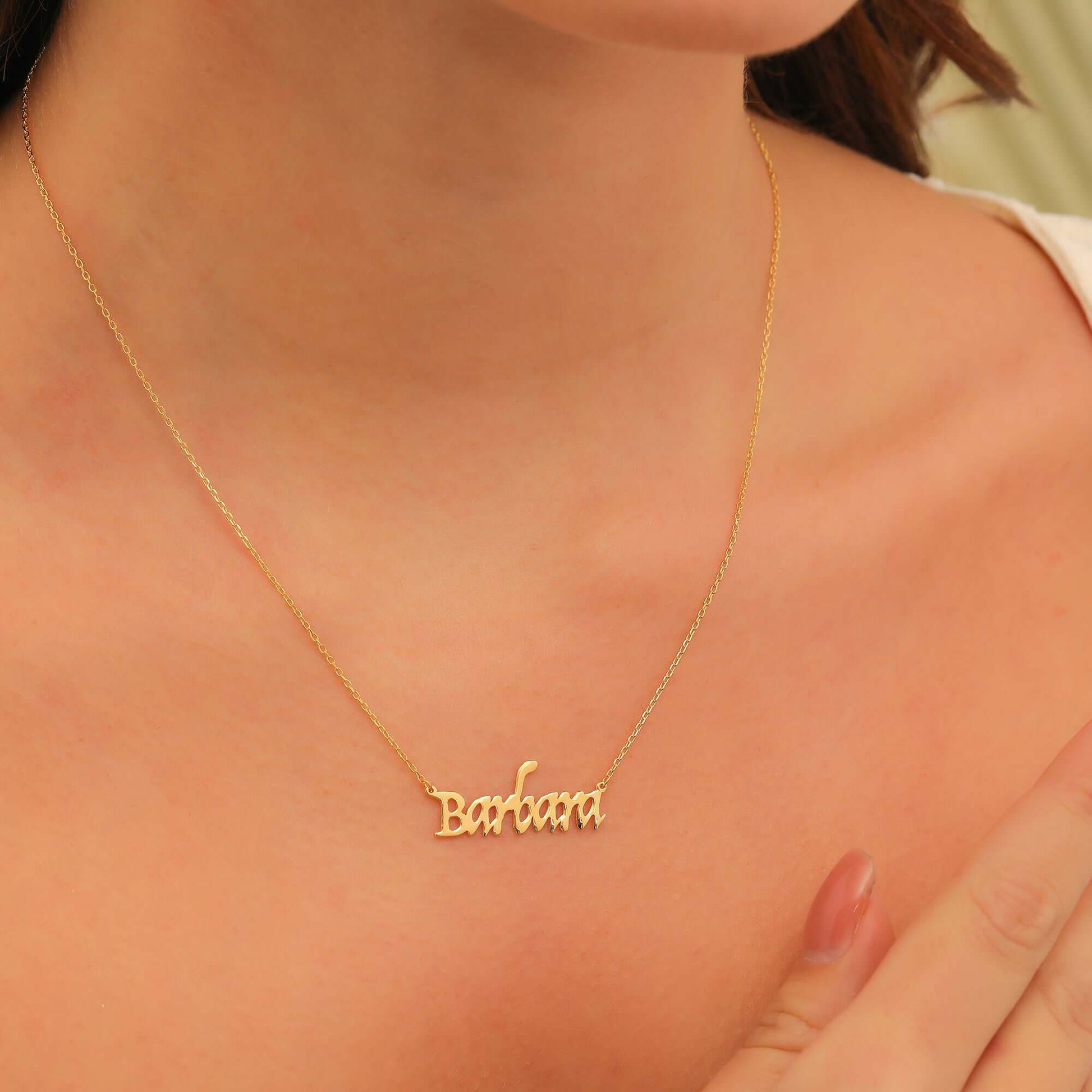 Kişiye Özel Zarif Kaligrafi Fontlu Gümüş İsimli Kolye - ÖzelSen