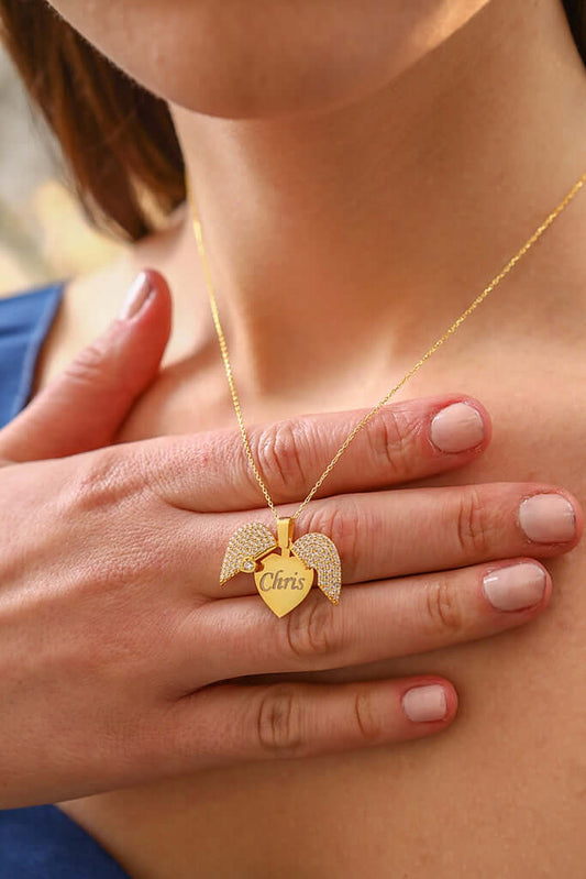 Ortası Taşlı Kalpli 925 Ayar Gümüş İsimli Kolye - ÖzelSen