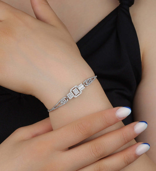 ÖzelSen 925 Ayar Gümüş Baget Kesim Taşlı Şık Bileklik - ÖzelSen