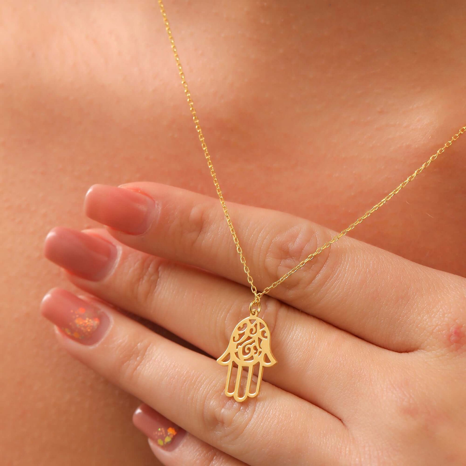 ÖzelSen 925 Ayar Gümüş Fatma Ana Eli Minimal Kolye - ÖzelSen