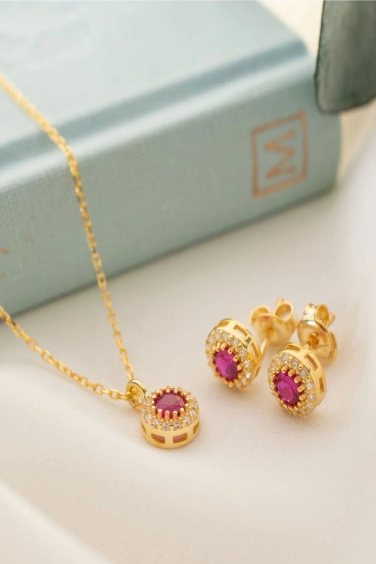 Temmuz Ayı Doğum Taşı (Ruby) 925 Ayar Altın Kaplama Gümüş Set – 2