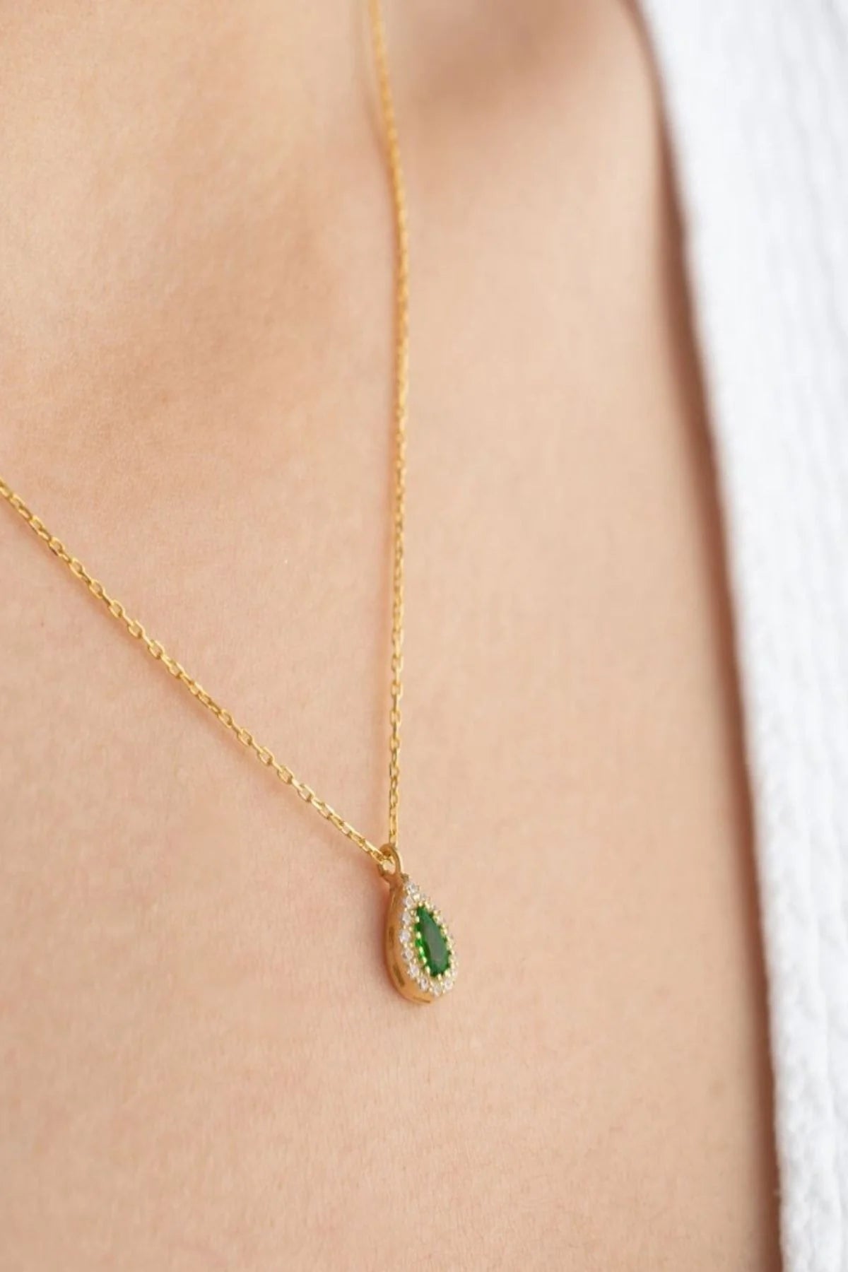 Mayıs Ayı Doğum Taşı (Emerald) 925 Ayar Altın Kaplama Gümüş Set