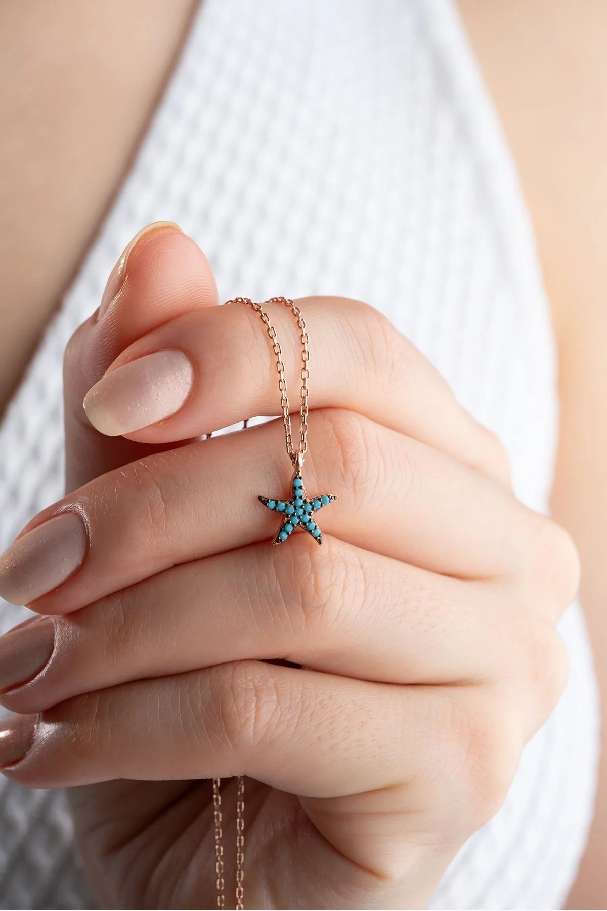 Zirkon Taşlı Lotus Çiçeği 925 Ayar Rose Kaplama Gümüş Kolye