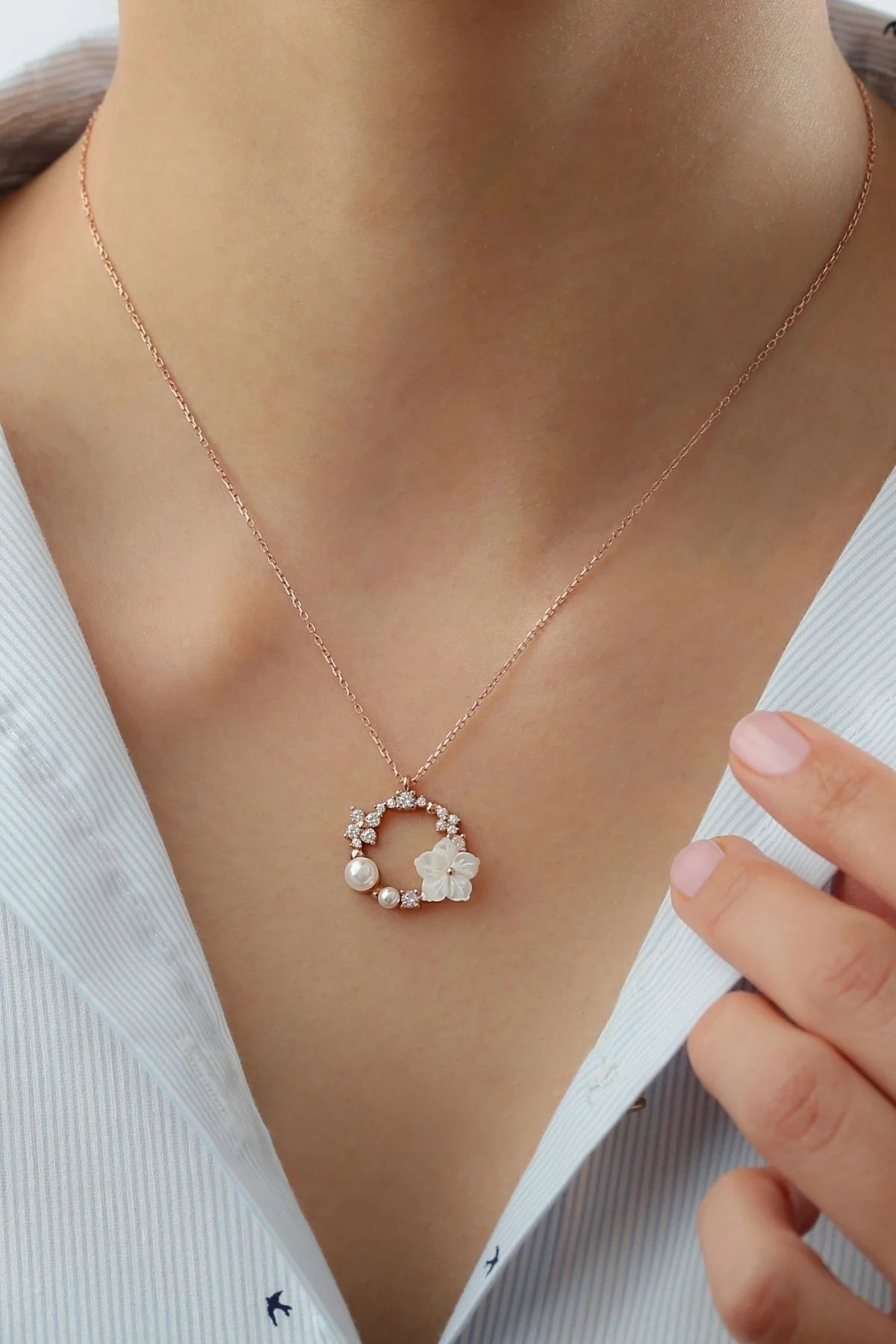 Sedefli Gül 925 Ayar Rose Kaplama Gümüş Kolye