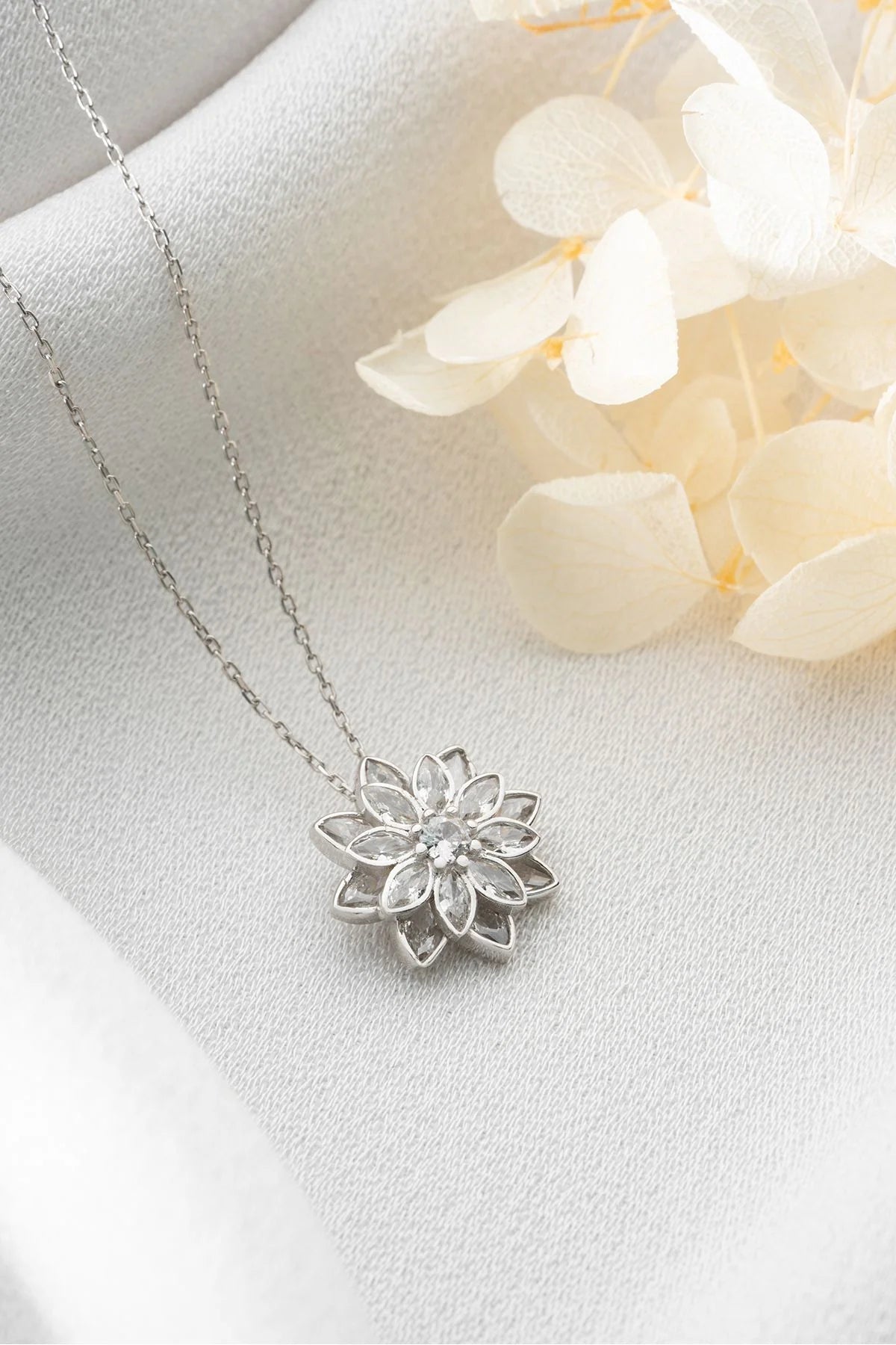 Lotus Çiçeği 925 Ayar Gümüş Kolye – 6
