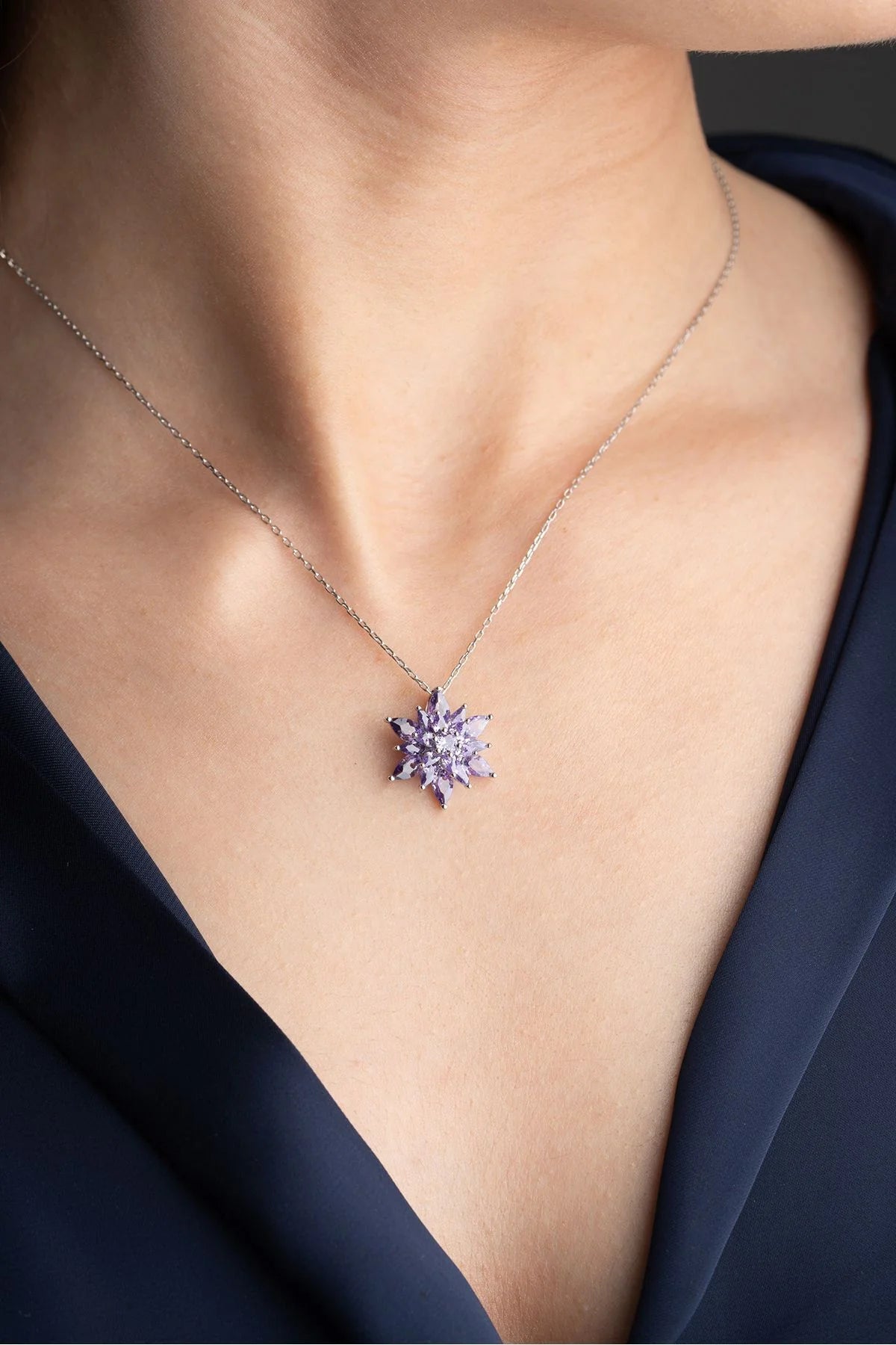 Lotus Çiçeği 925 Ayar Gümüş Kolye – 8