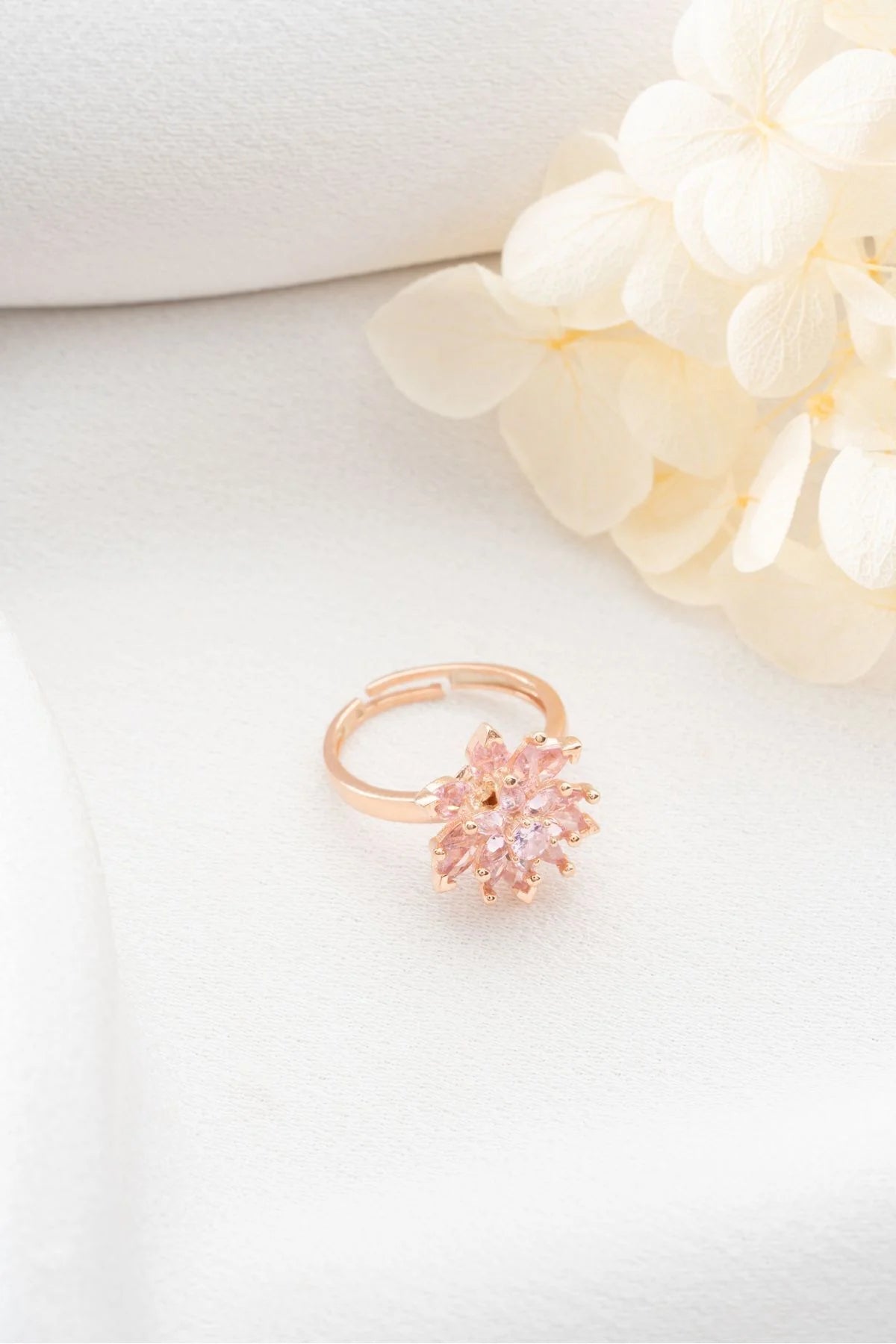Ayarlanabilir Taşlı Lotus 925 Ayar Rose Kaplama Gümüş Yüzük