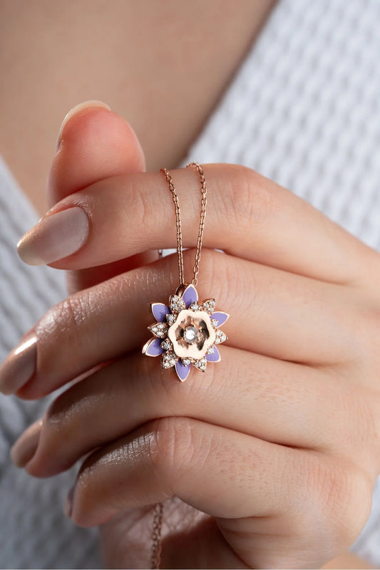 Mineli Lotus Çiçeği 925 Ayar Rose Kaplama Gümüş Kolye