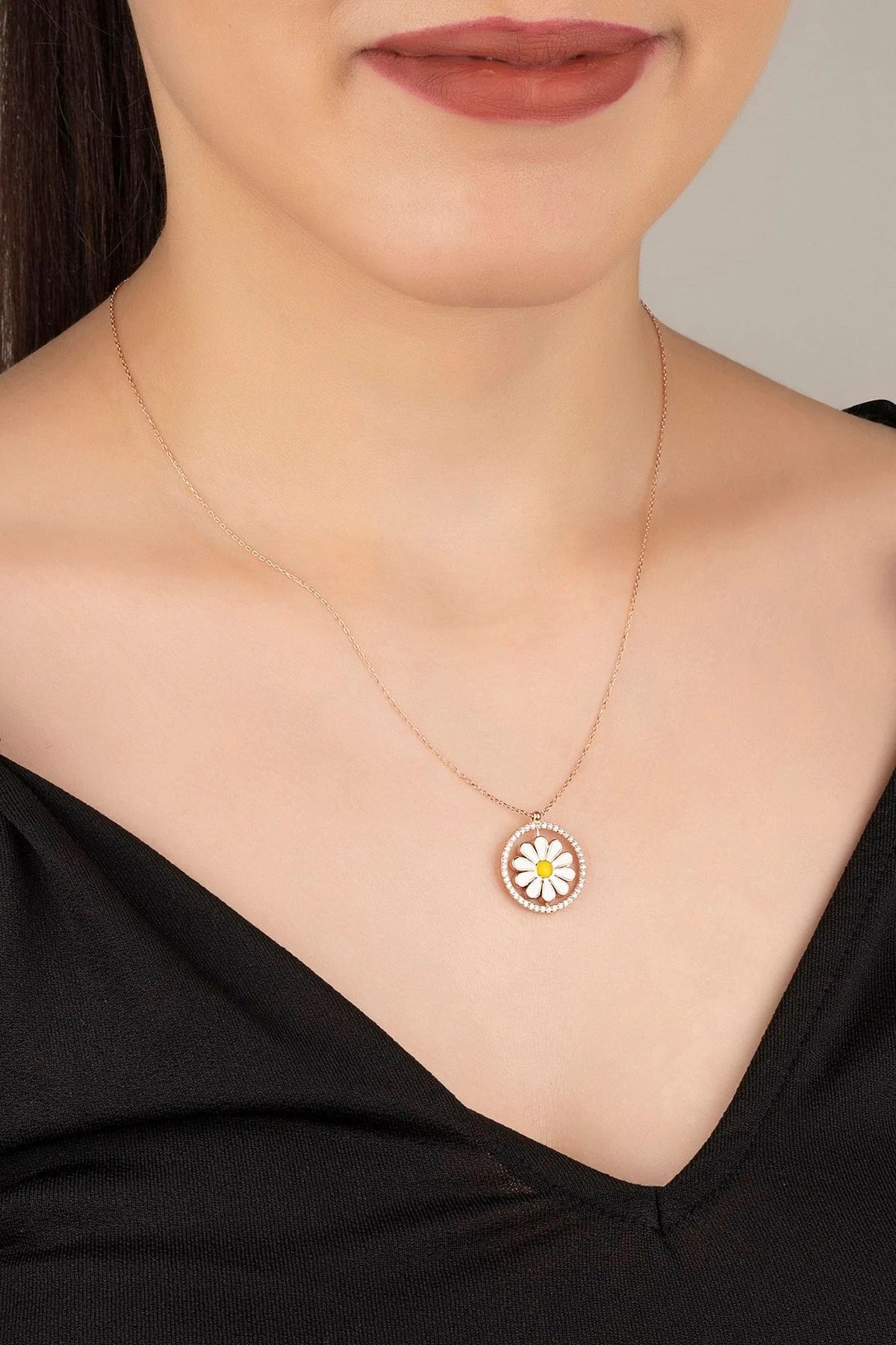 Zirkon Taşlı Mineli Papatya 925 Ayar Rose Kaplama Gümüş Kolye