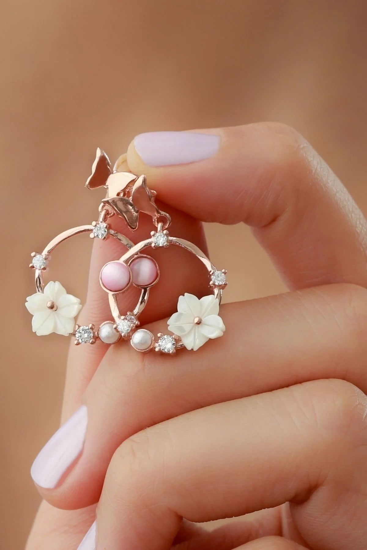 Sedefli Güllü 925 Ayar Rose Kaplama Gümüş Küpe