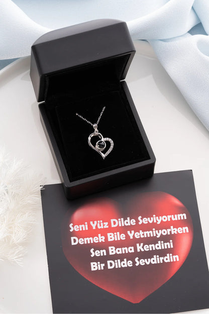 100 Dilde Seni Seviyorum Yazılı Projektör 925 Ayar Altın Kaplama Gümüş Kolye