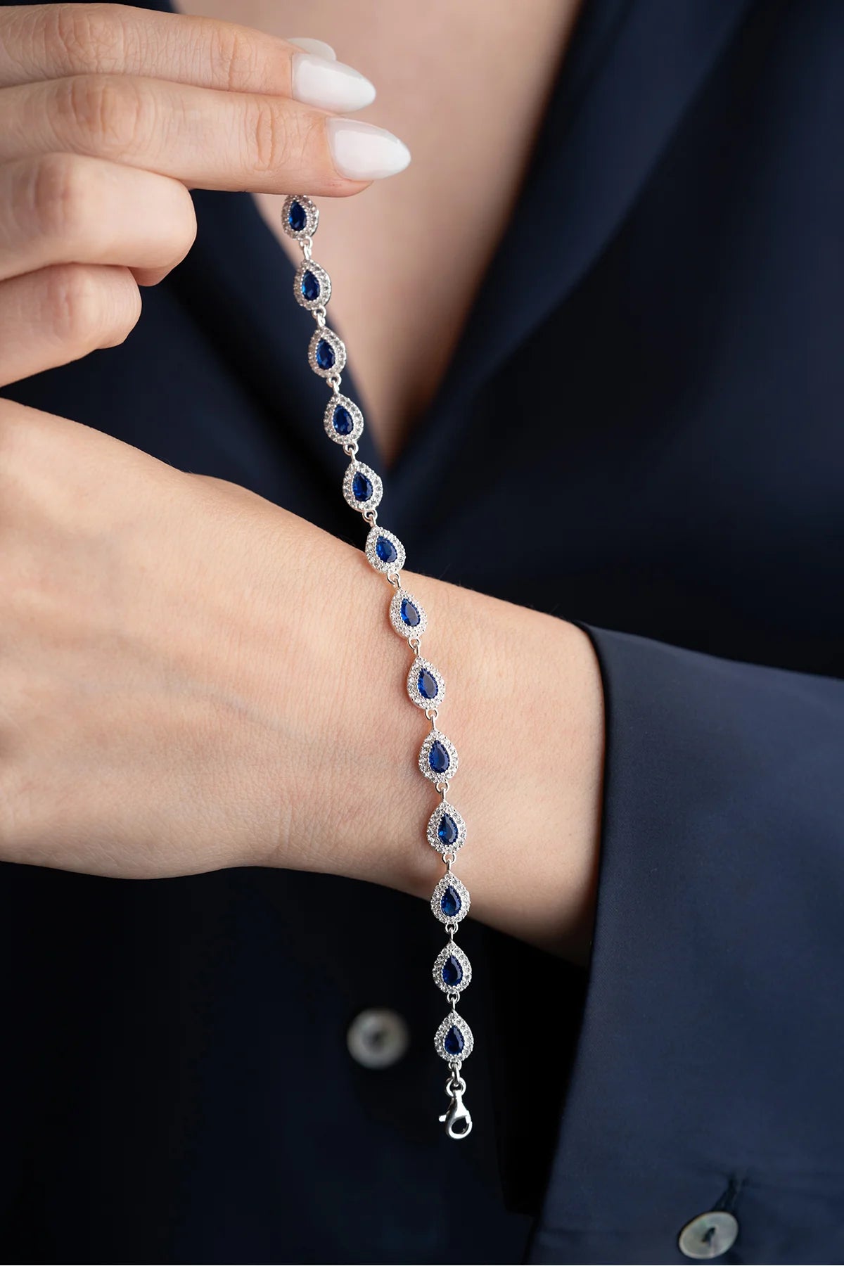 Water Way Drop Stone-set 925 K Silver Bracelet 3