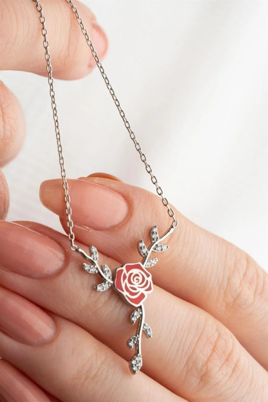 Daldaki Gül 925 Ayar Rose Kaplama Gümüş Kolye