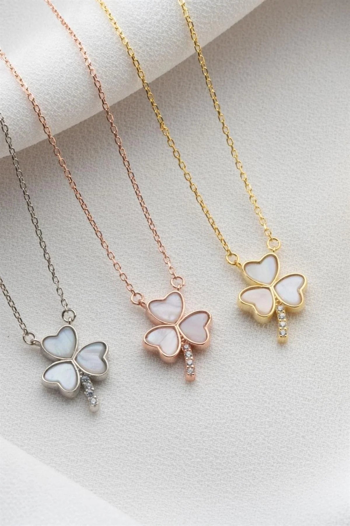 Sedefli Yonca 925 Ayar Rose Kaplama Gümüş Kolye