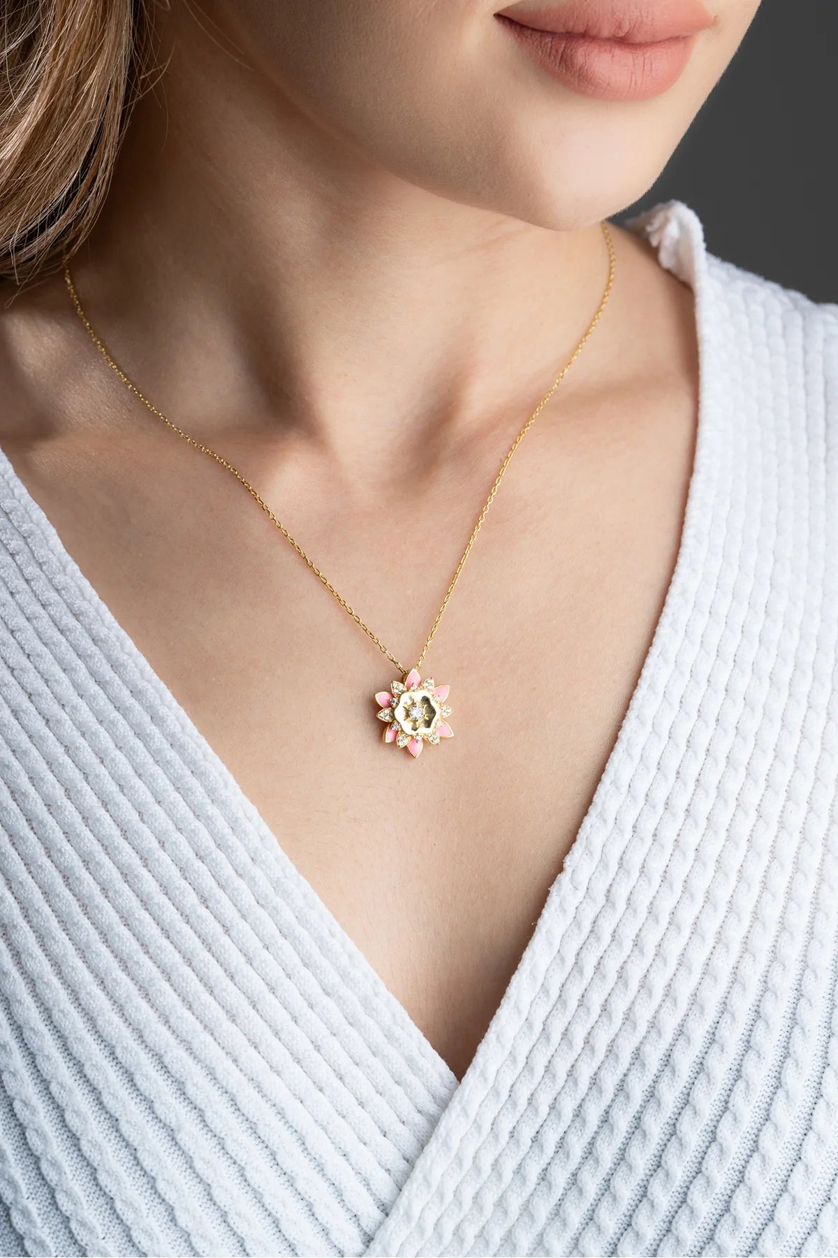 Mineli Lotus Çiçeği 925 Ayar Rose Kaplama Gümüş Kolye – 2