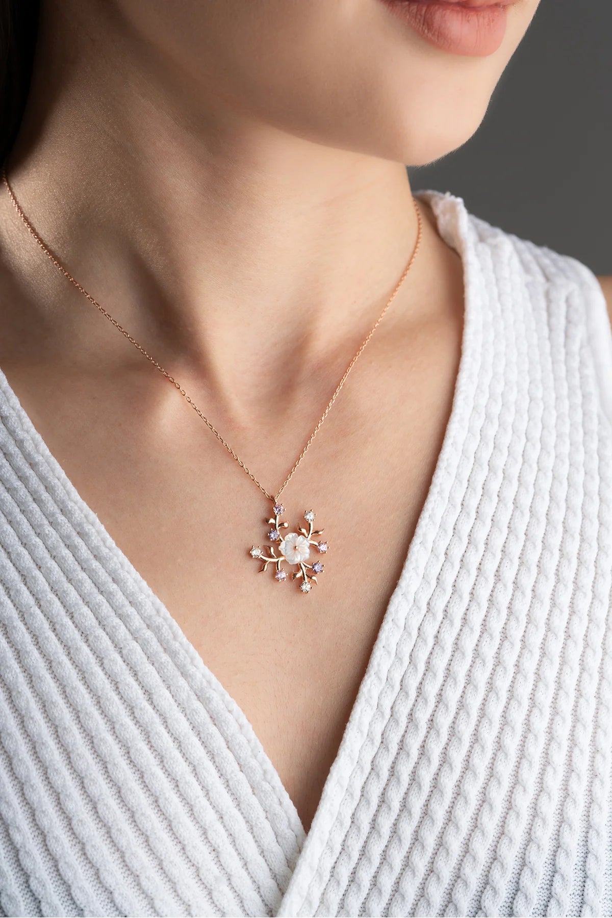 Sedefli Çiçek 925 Ayar Rose Kaplama Gümüş Kolye – 4