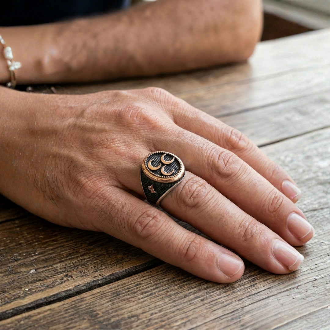 El İşçiliği Üç Hilal Motifli Karizmatik Erkek Gümüş Yüzük