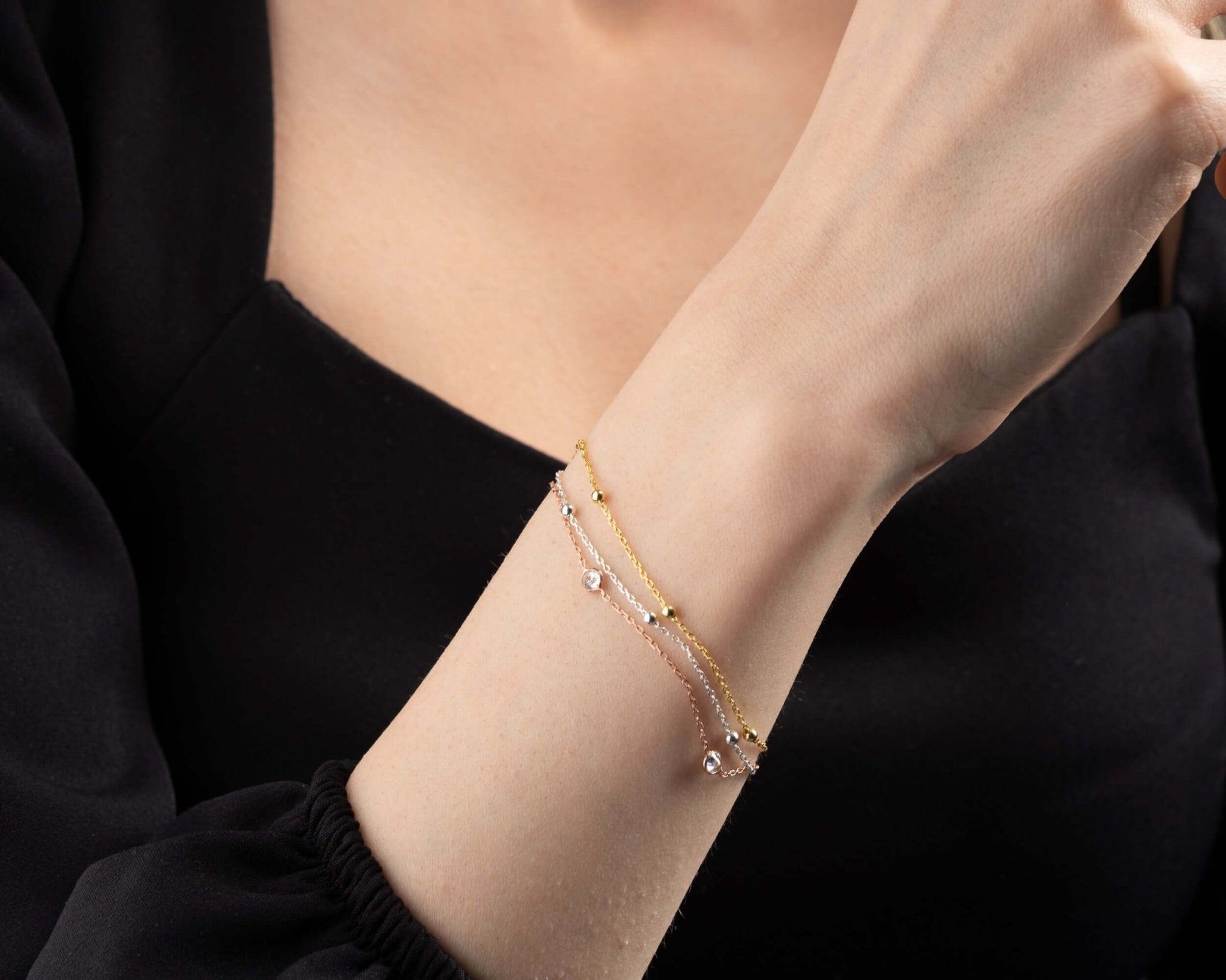 Zirkon Taşlı 925 Ayar Gümüş Dorika Kolye - ÖzelSen